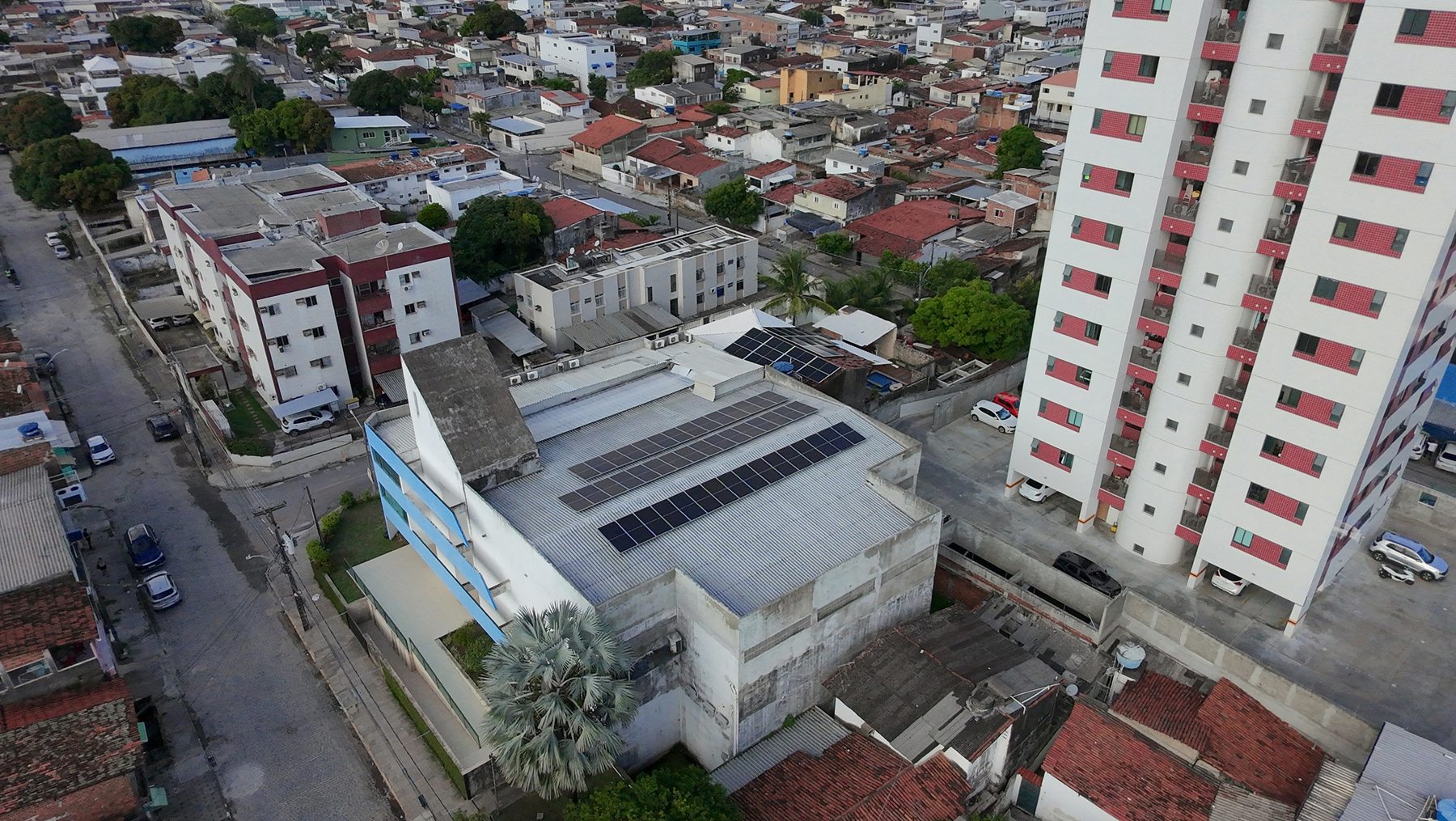 Instalação solar vista drone